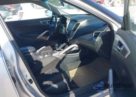 2017 Hyundai Veloster из США, поврежденный, VIN KMHTC6ADXHU307359